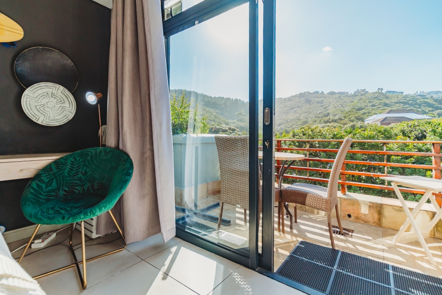 1 Bedroom Property for Sale in Herolds Bay Western Cape